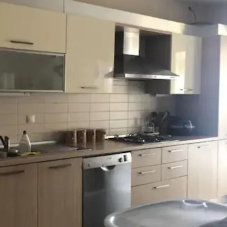 Luxe Next To Water Garden Open Mall, International Financial Center & Medical Center * 이스탄불