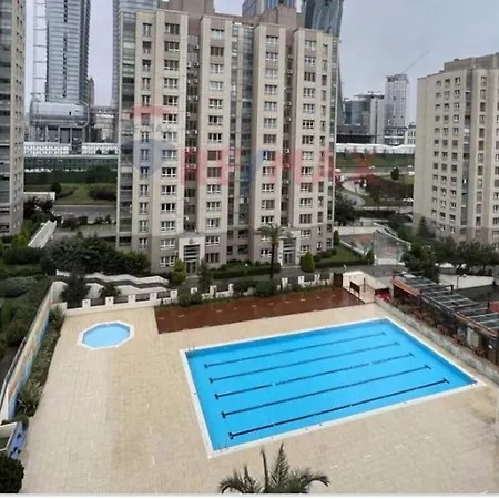Luxe Next To Water Garden Open Mall, International Financial Center & Medical Center Istambul